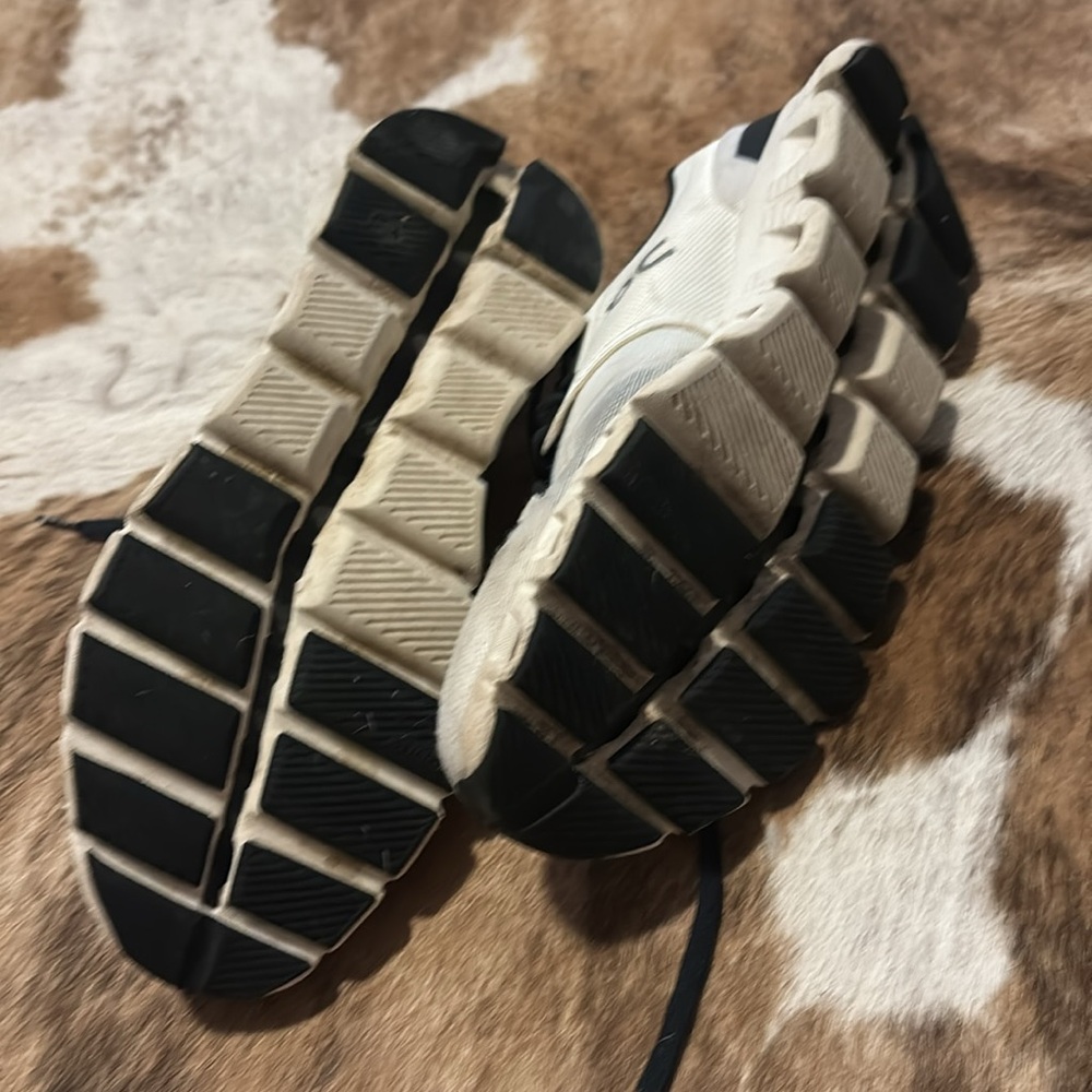 Woman’s On Cloud X 3 Shoes - image 4